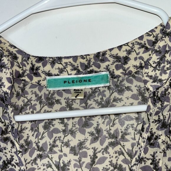 Pleione Womens Floral Blouse V-Neck 3/4 Sleeve Lightweight Top Size S - Picture 3 of 9